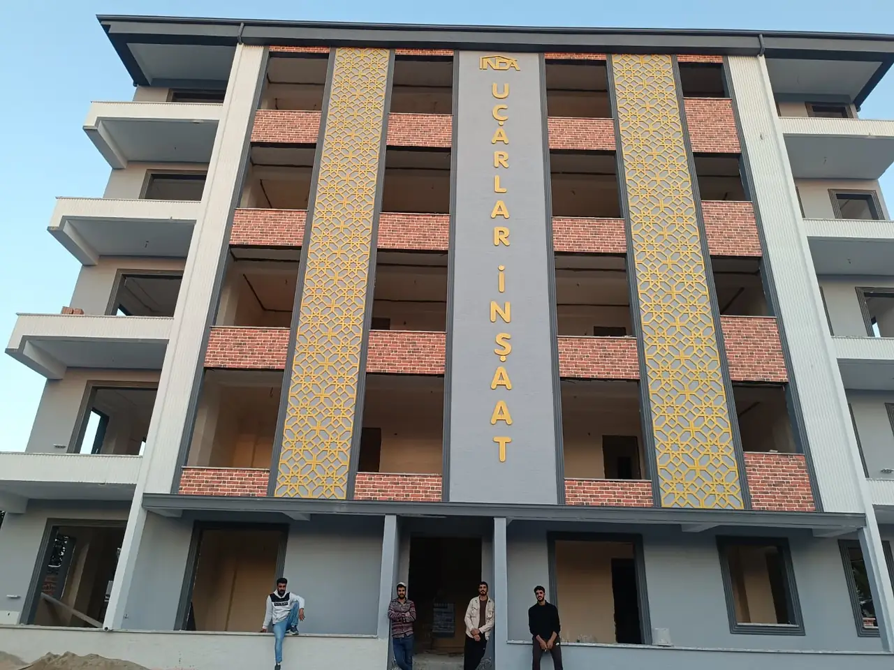 Dış Cephe Dekorasyonu ve Yenileme — uygulama görseli 48