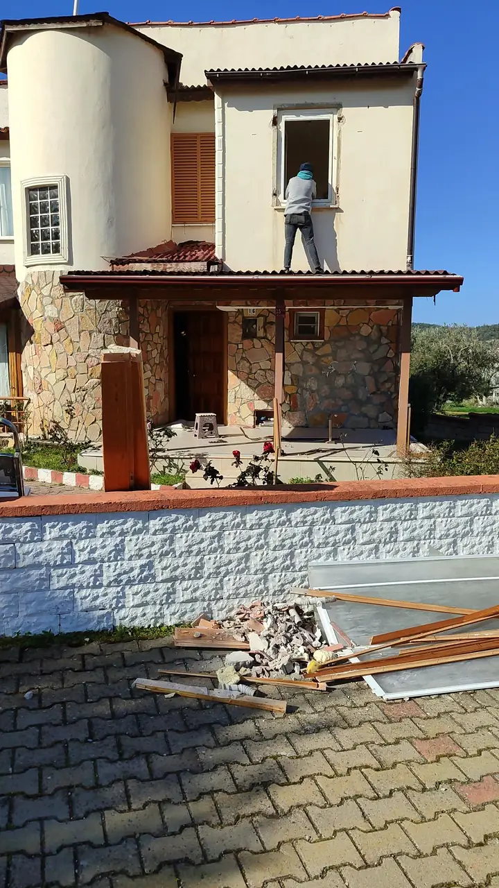 Çatı Yapımı, Aktarma, Onarım ve Yenileme — uygulama görseli 18